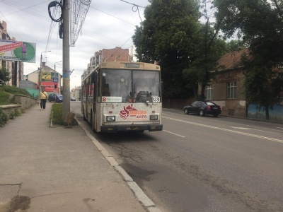 Новий тролейбус і заборона руху вантажівок. Головні новини Буковини 10 липня