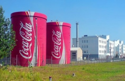 Coca-Cola та Carlsberg заявили про загрозу зупинки виробництва через дефіцит хлору в Україні 