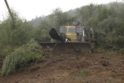 Наслідки негоди: на Буковині вода зруйнувала автомобільний міст