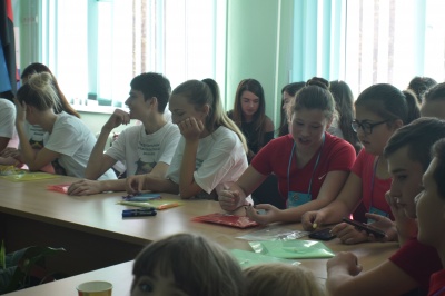 У Чернівцях школярі представили свої бізнес-проекти на конкурсі стартапів