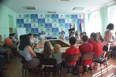 У Чернівцях школярі представили свої бізнес-проекти на конкурсі стартапів