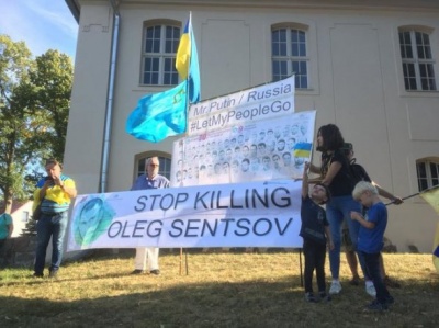 «Врятувати Олега Сенцова»: у Німеччині пікетували на підтримку політв'язня