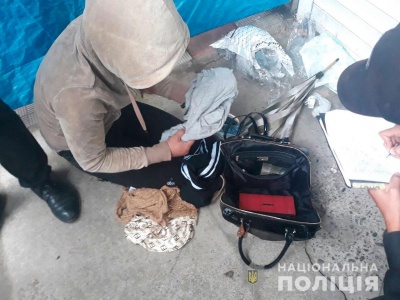 Затримання біля СІЗО і відмова від пільгових перевезень. Головні новини Чернівців за 13 вересня Затримання біля СІЗО і відмова від пільгових перевезень. Головні новини Чернівців за 13 вересня