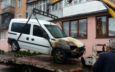 У Чернівцях невідомі підпалили автомобіль начальника інспекції благоустрою