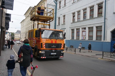 У центрі Чернівців після поломки відновили рух тролейбусів