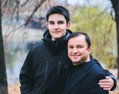Потрібно 200 тисяч доларів: Віктор Павлік закликав небайдужих врятувати його сина