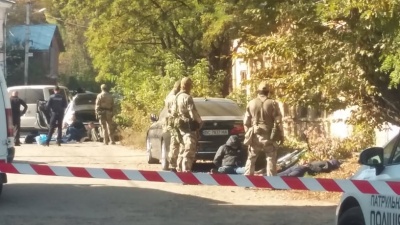 Затримання групи нападників у Чернівцях: що відомо на цей час