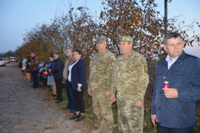 На Вінничині попрощалися з буковинцем, який загинув на Донбасі від кулі снайпера - фото
