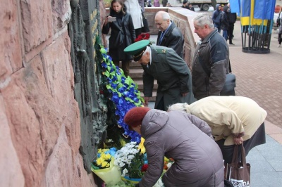 У Чернівцях відзначили річницю вигнання нацистів з України - фото