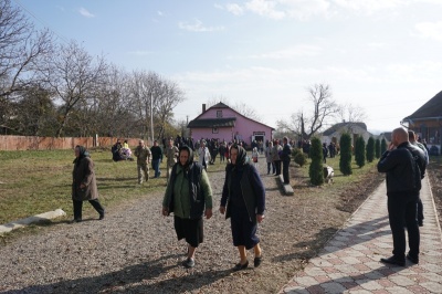 «У нього було складне життя». Односельчанка розповіла про загиблого на фронті Дмитра Дарія