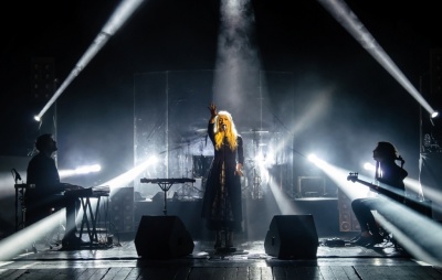 Vivienne Mort дала концерт у Чернівцях: співачку не хотіли відпускати зі сцени