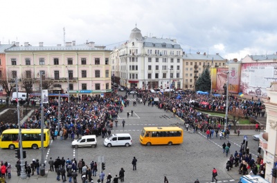 5 років Євромайдану: як студенти в Чернівцях блокували міськраду