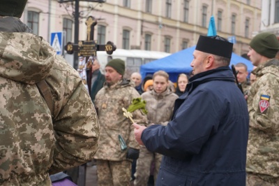 У центрі Чернівців попрощалися із Сергієм Проданюком, який загинув на фронті - фото