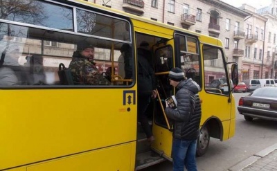 У Чернівцях перевізники хочуть сім гривень за проїзд