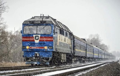 Укрзалізниця призначила до Чернівців додатковий поїзд на зимові свята