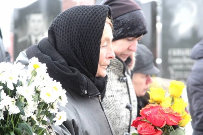 У Чернівцях попрощалися із учасником АТО Олександром Загородним - фото