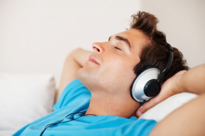 Науковці назвали мелодію, яка найбільше розслабляє і знімає стрес