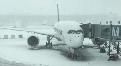 Надзвичайна ситуація в аеропорту "Львів": пасажирів евакуювали, робота летовища заблокована