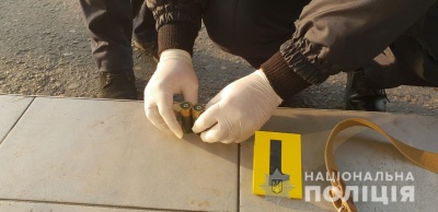 У Миколаєві біля суду чоловік розстріляв подружжя