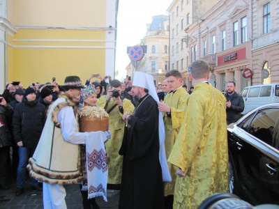 Візит Епіфанія на Буковину: що буковинці говорять про очільника ПЦУ