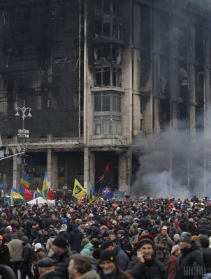 Протистояння у вогні: 5 років тому у Києві горів Будинок профспілок - відео