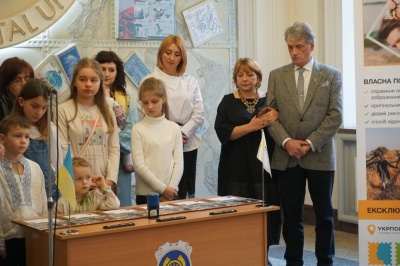 Віктор Ющенко приїхав на Буковину на 70-річчя Володимира Івасюка