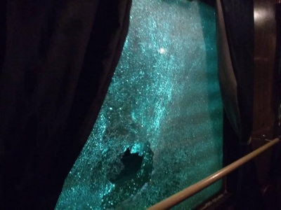 У вагонах потягу  «Івано-Франківськ-Миколаїв» побили вікна
