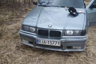 На Дніпропетровщині водій кинув гранату у поліцейських