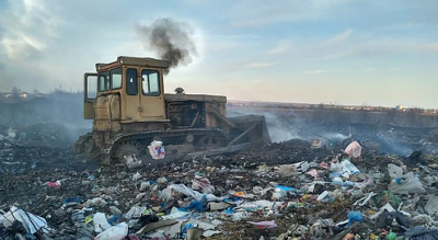 На Буковині спалахнуло сміттєзвалище - фото