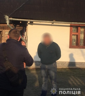 Поліція затримала злочинну групу, яка вчинила розбійний напад на Буковині