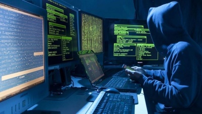 Суд над хакером і розмитнення «євроблях». Головні новини Буковини 28 березня