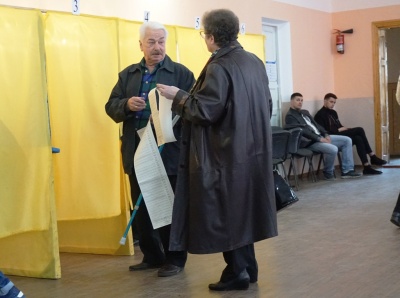 Як голосують Чернівці: репортаж журналістки «МБ»