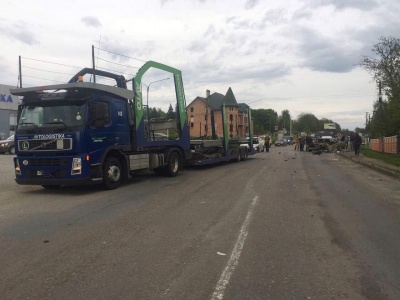 &#9889;&#65039;Два легковики зіткнулися під Чернівцями, є постраждалі – фото