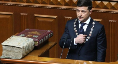 Зеленський назвав своїм першим завданням припинення вогню на Донбасі