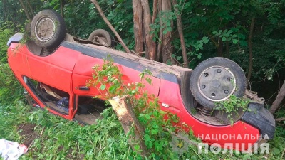 У Чернівецькій області чоловік намагався накласти на себе руки після ДТП – фото