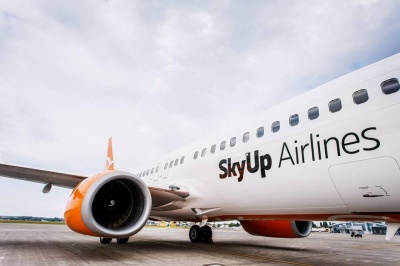 Суд призупинив ліцензію авіакомпанії SkyUp