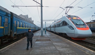 Укрзалізниця запустила «літній» вагон до Болгарії через Чернівці