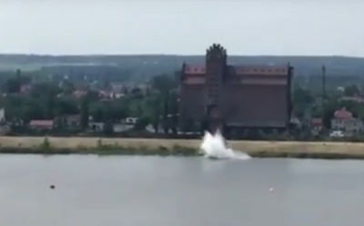 У Польщі під час авіашоу впав літак, пілот загинув - відео