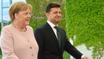 Зеленський зустрівся із Меркель