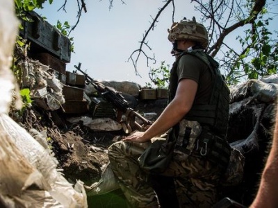 Бойовики 25 разів порушили режим тиші, один військовий поранений