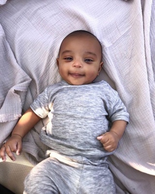 Кім Кардашян опублікувала нове фото двомісячного сина Псалма: зворушливий знімок