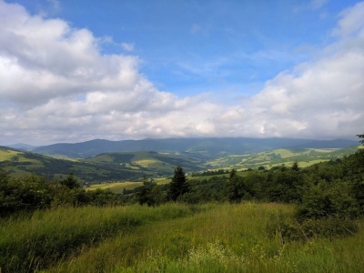 І пляжі, і водоспади, і замки: що і де побачити під час відпустки в Карпатах