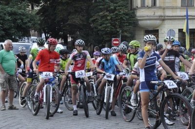 У Чернівцях проходить чемпіонат України з велоспорту