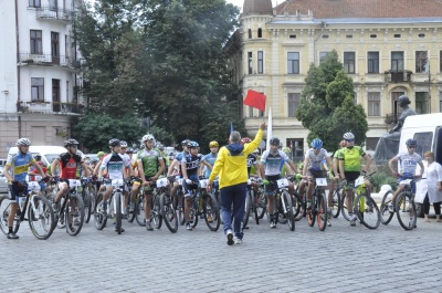 У Чернівцях проходить чемпіонат України з велоспорту