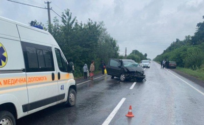 Трагічна ДТП на трасі «Чернівці–Порубне»: одна людина загинула, ще кілька отримали травми