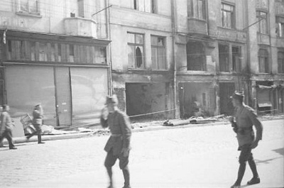 Ленін без голови і гуцули на бордюрах: якими були Чернівці в 1941 році