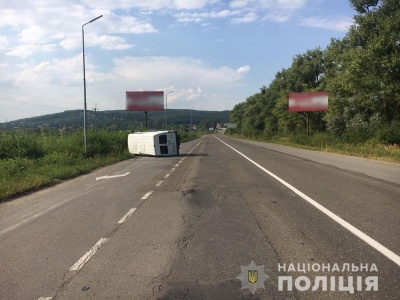 У Магалі «бус» врізався у легковик – травмувалась пасажирка