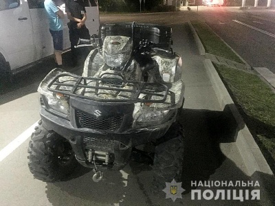 На «Порубному» 18-річна іноземка на квадроциклі намагалась підкупити прикордонника