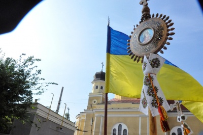 У Чернівцях відзначають День Незалежності України - фото