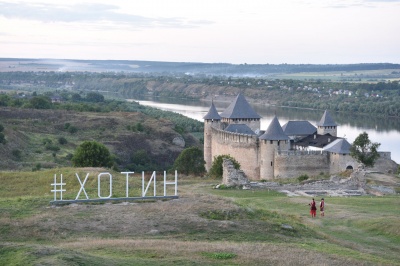 У Хотинській фортеці знімали документальний фільм «Хор Верьовки» – фото